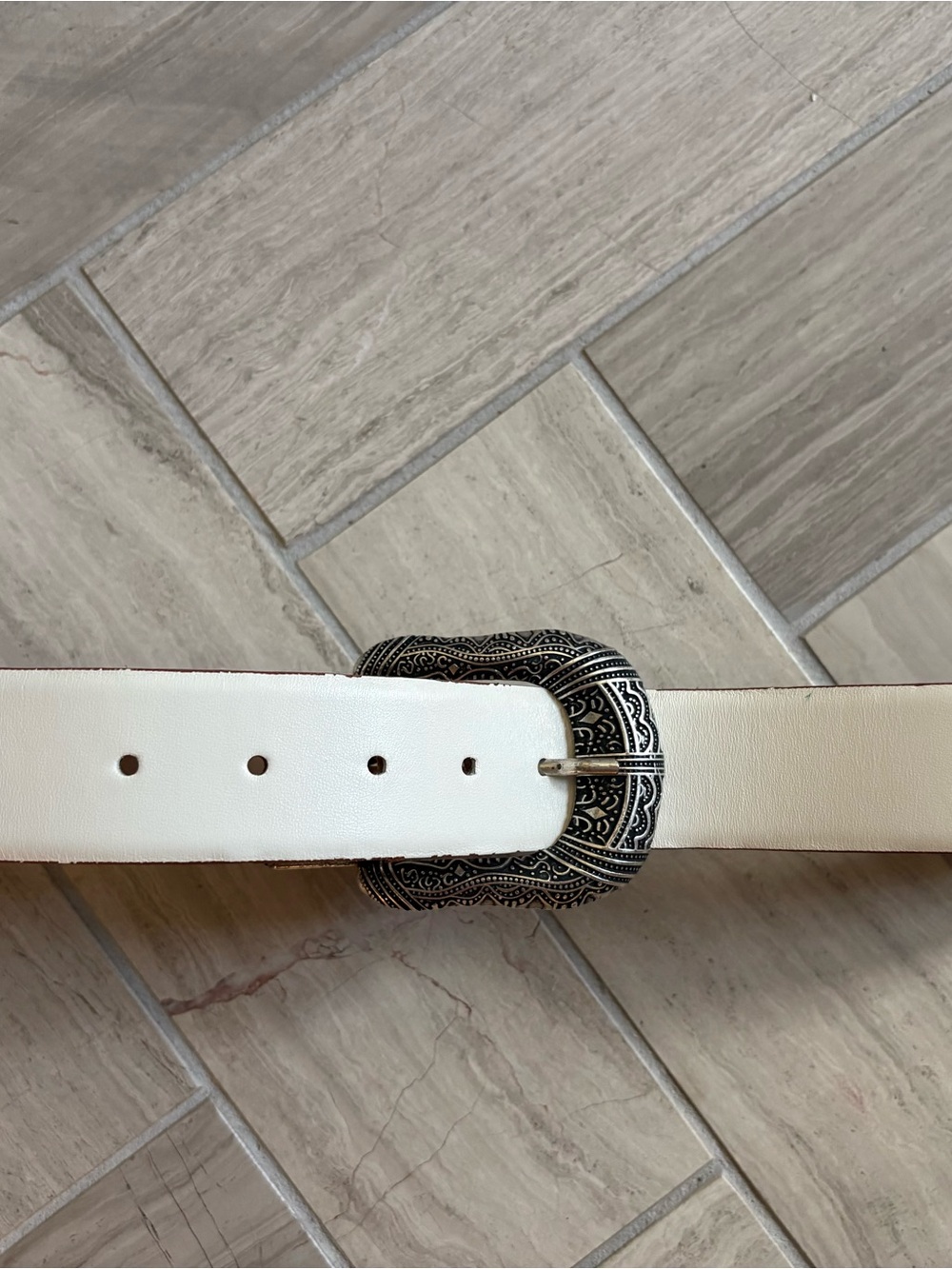 ba&sh White Leather Belt with Ornate Silver Buckle 85 M